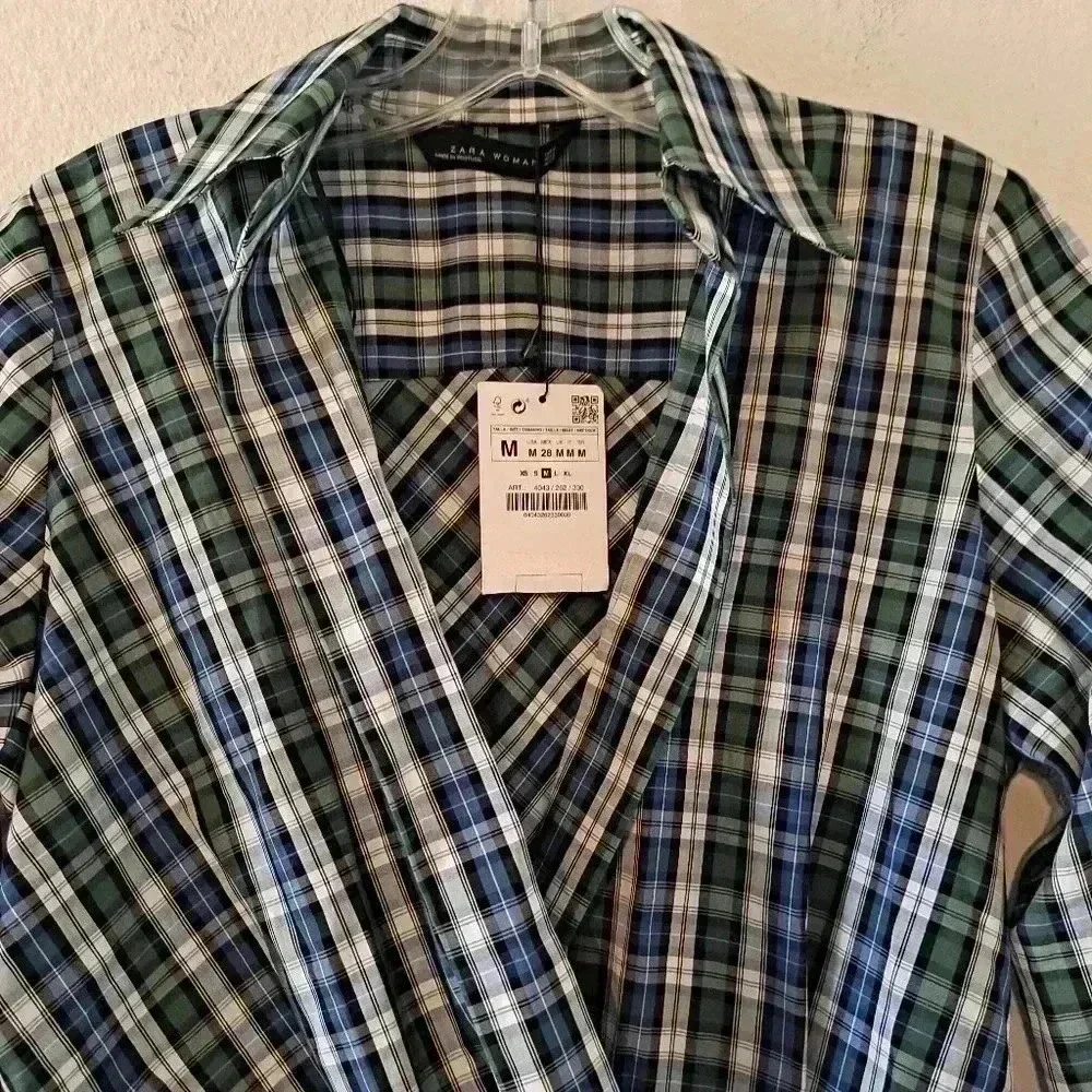 NWT ZARA Women Top Size Medium - Picture 2 of 8